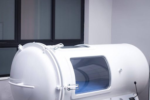 Hyperbaric Oxygen Therapy Machine